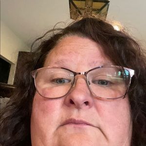 Meet your Posher, Roberta